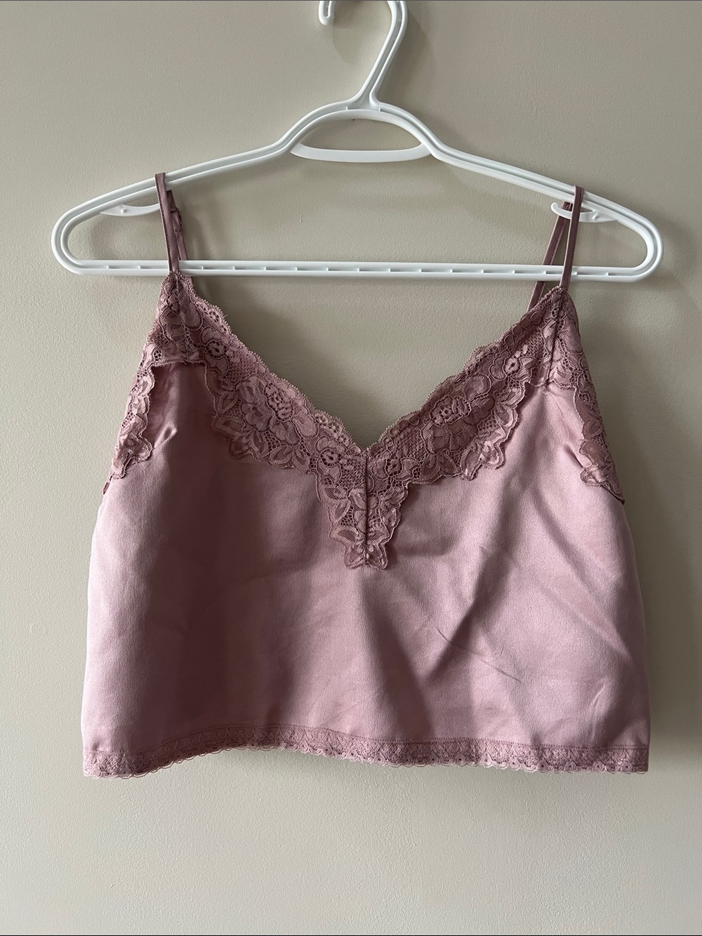 Dynamite Purple Lace Trim Satin Cropped Camisole